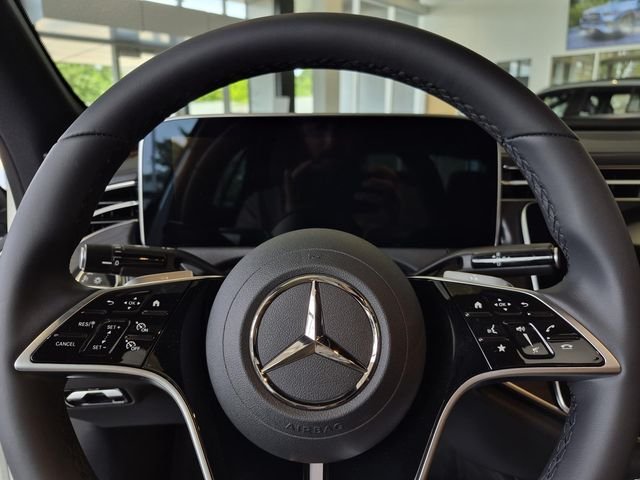 New 2026 Polar White Mercedes-Benz E 350 image 25