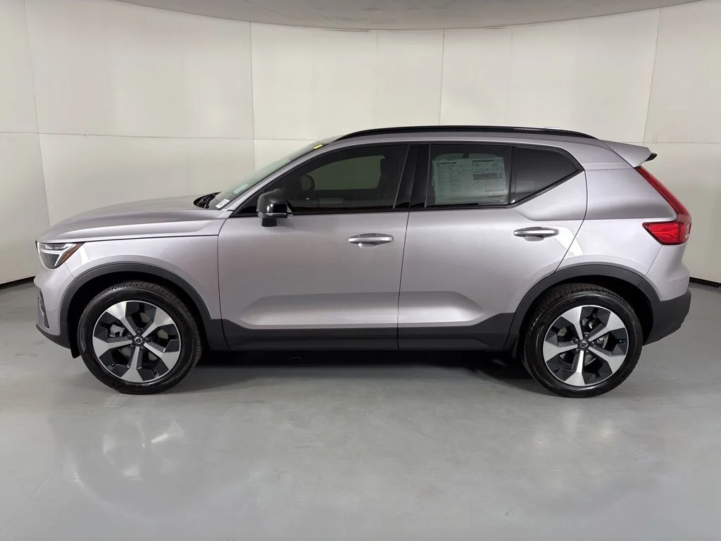 New 2026 Aurora Blue Volvo Core image 5