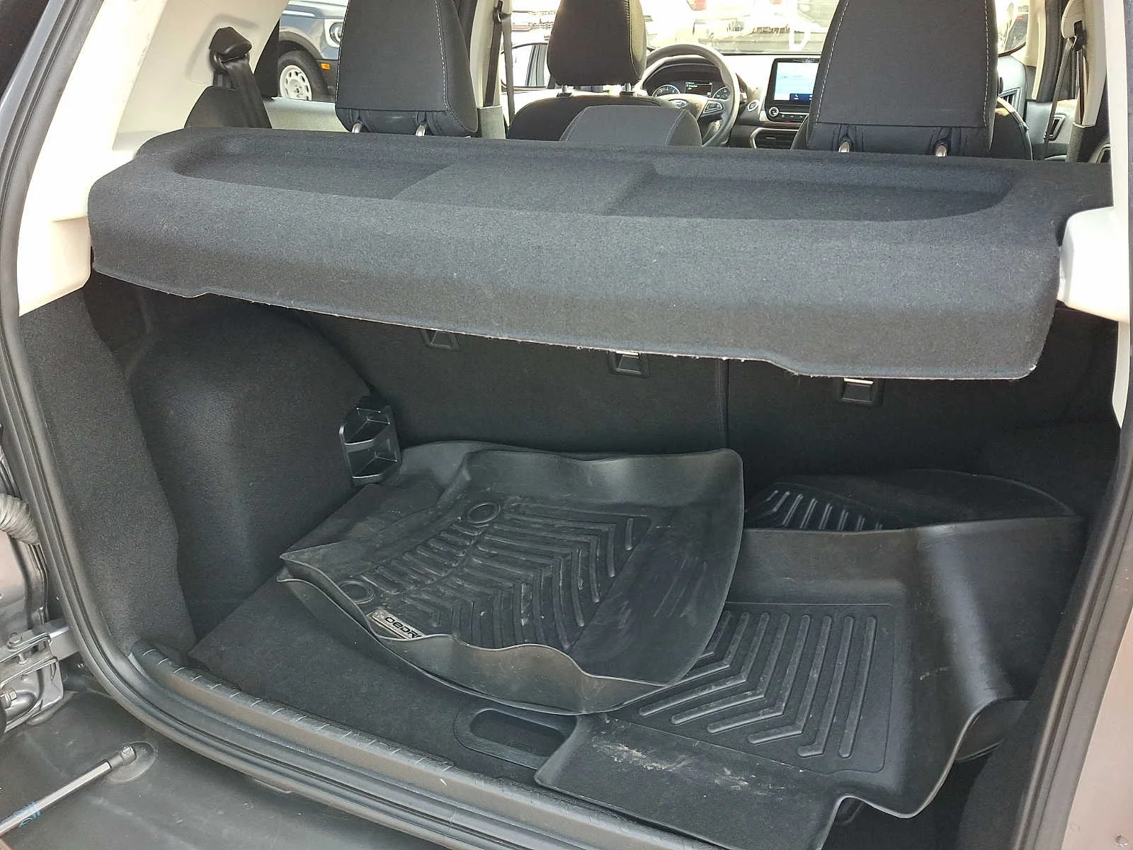 Used 2021 Smoke Metallic Ford SE image 30