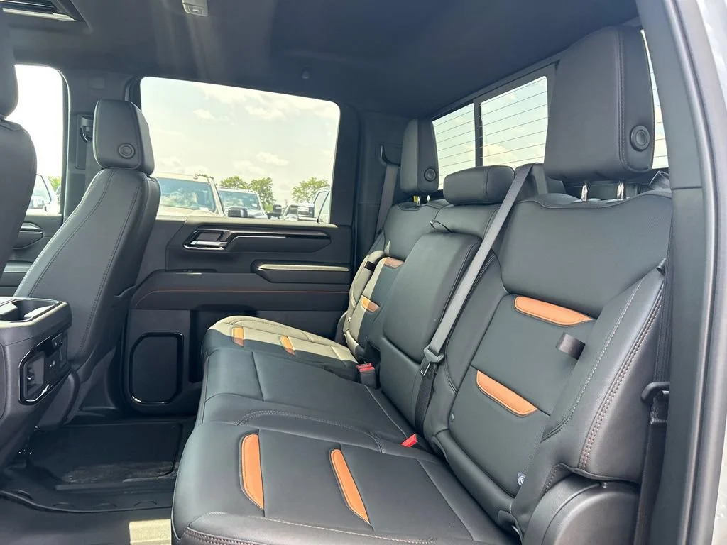 2026 GMC Sierra 2500HD AT4 - Photo 36