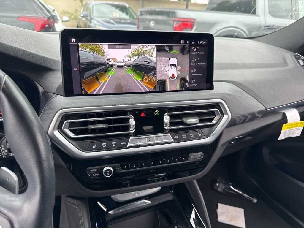 2022 BMW X4 30i - Photo 8