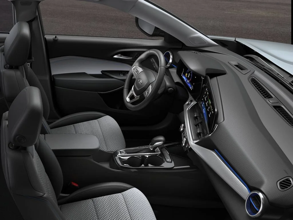 2026 Chevrolet Trax LT - Photo 11