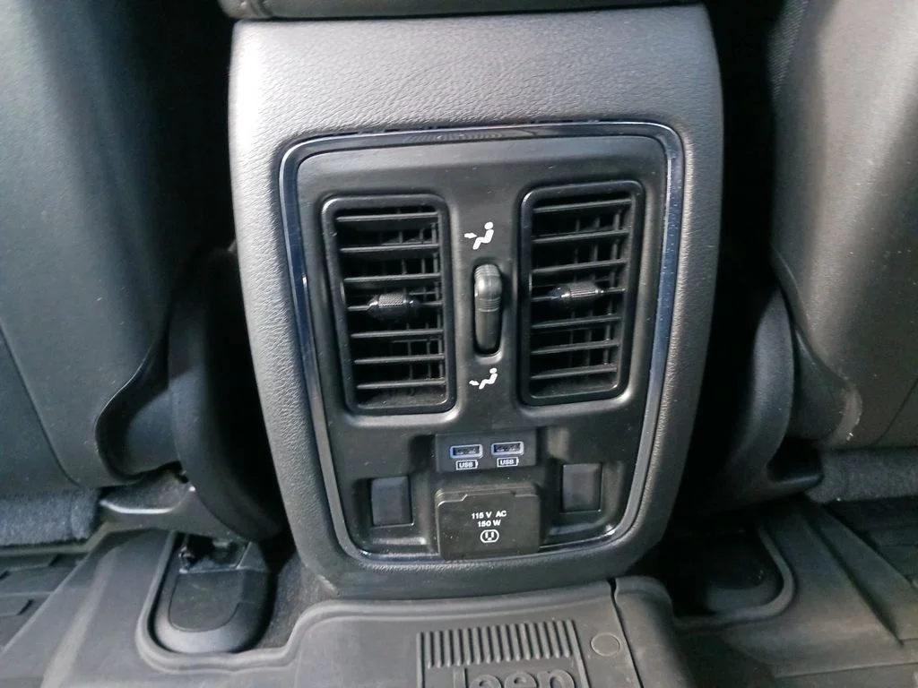 Used 2021 Black Jeep Limited image 23