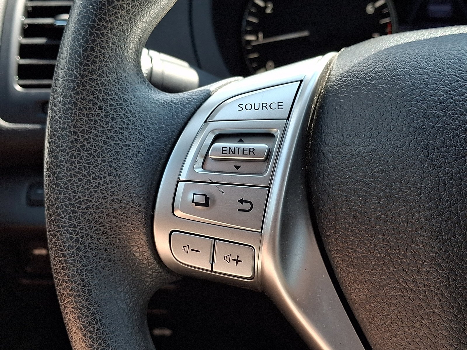 Used 2017 Storm Blue Nissan 2.5 S image 21