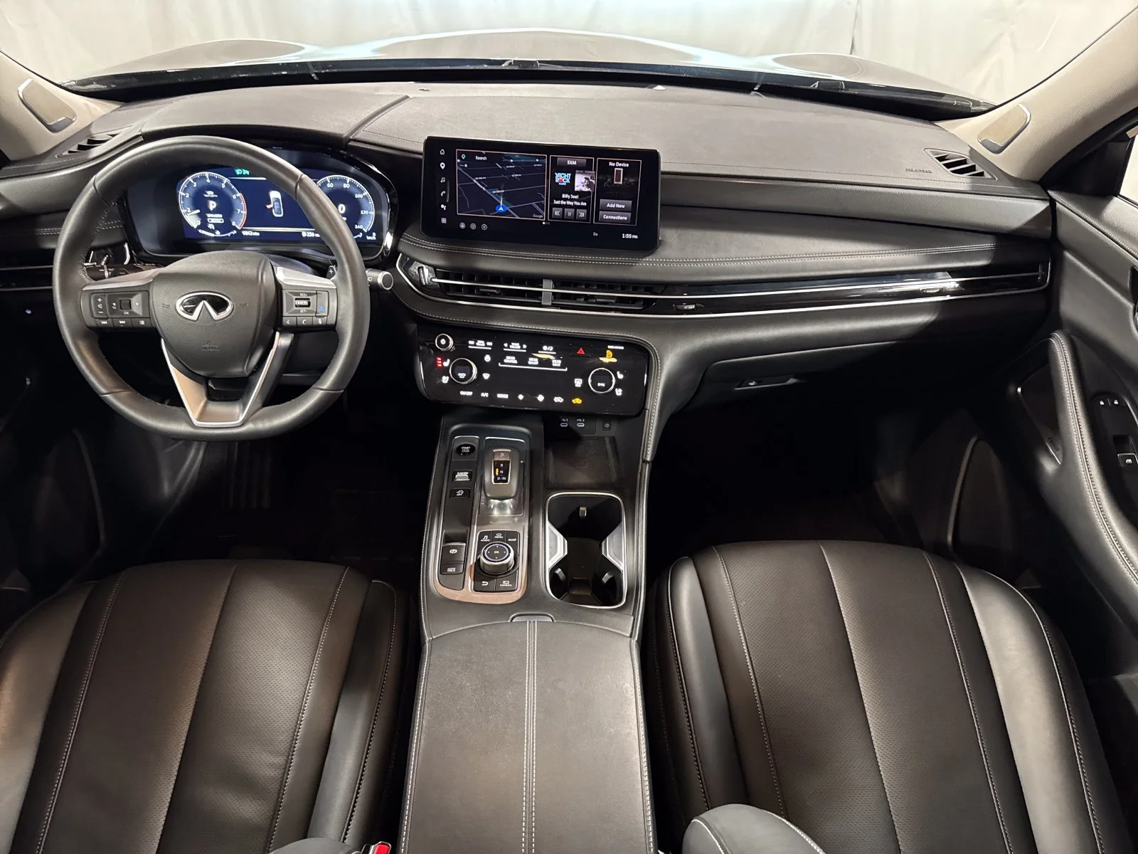 Certified Used 2026 Mineral INFINITI LUXE image 4
