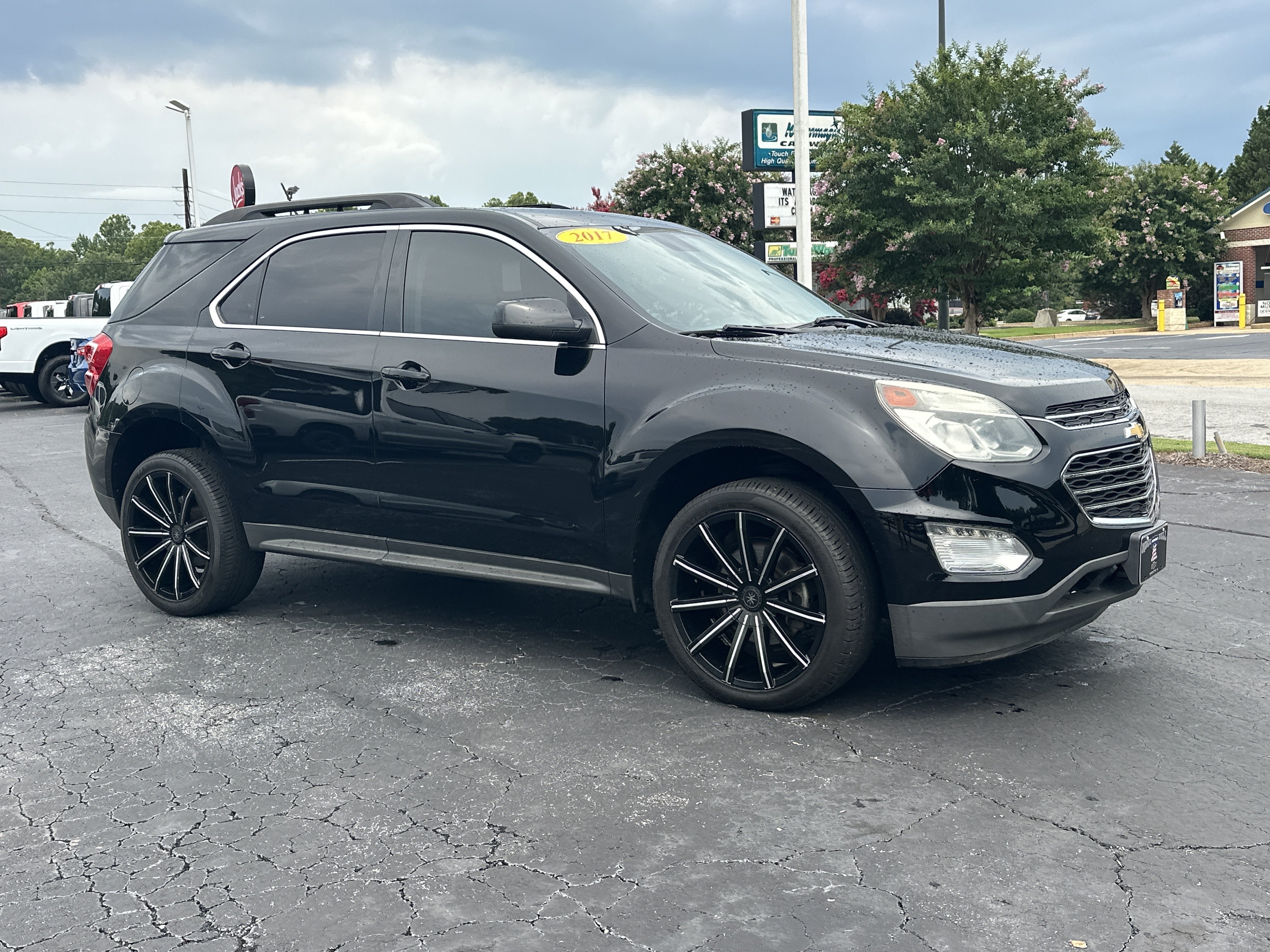 Used 2017 Chevrolet Equinox LT with VIN 2GNALCEK8H6111994 for sale in Carrollton, GA