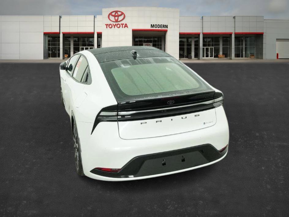 New 2026 Wind Chill Pearl Toyota XSE Premium image 15