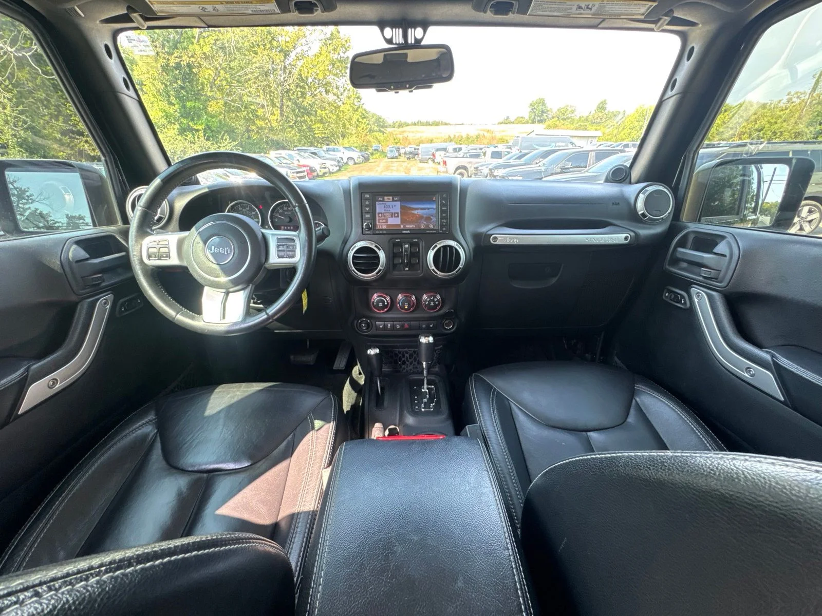 Used 2014 Black Jeep Unlimited Rubicon image 19