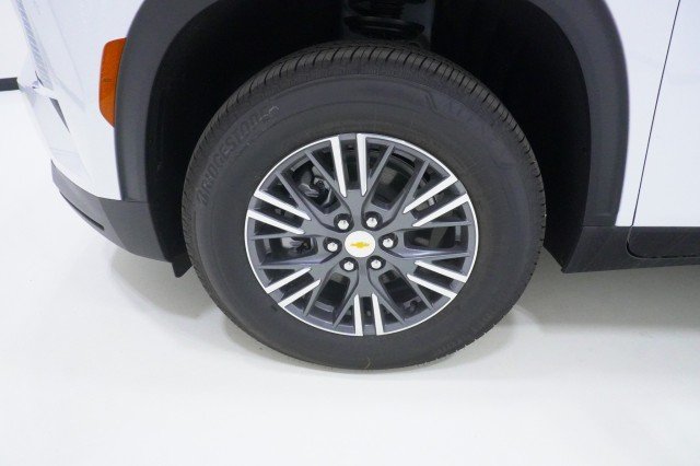 New 2026 Summit White Chevrolet LT image 12