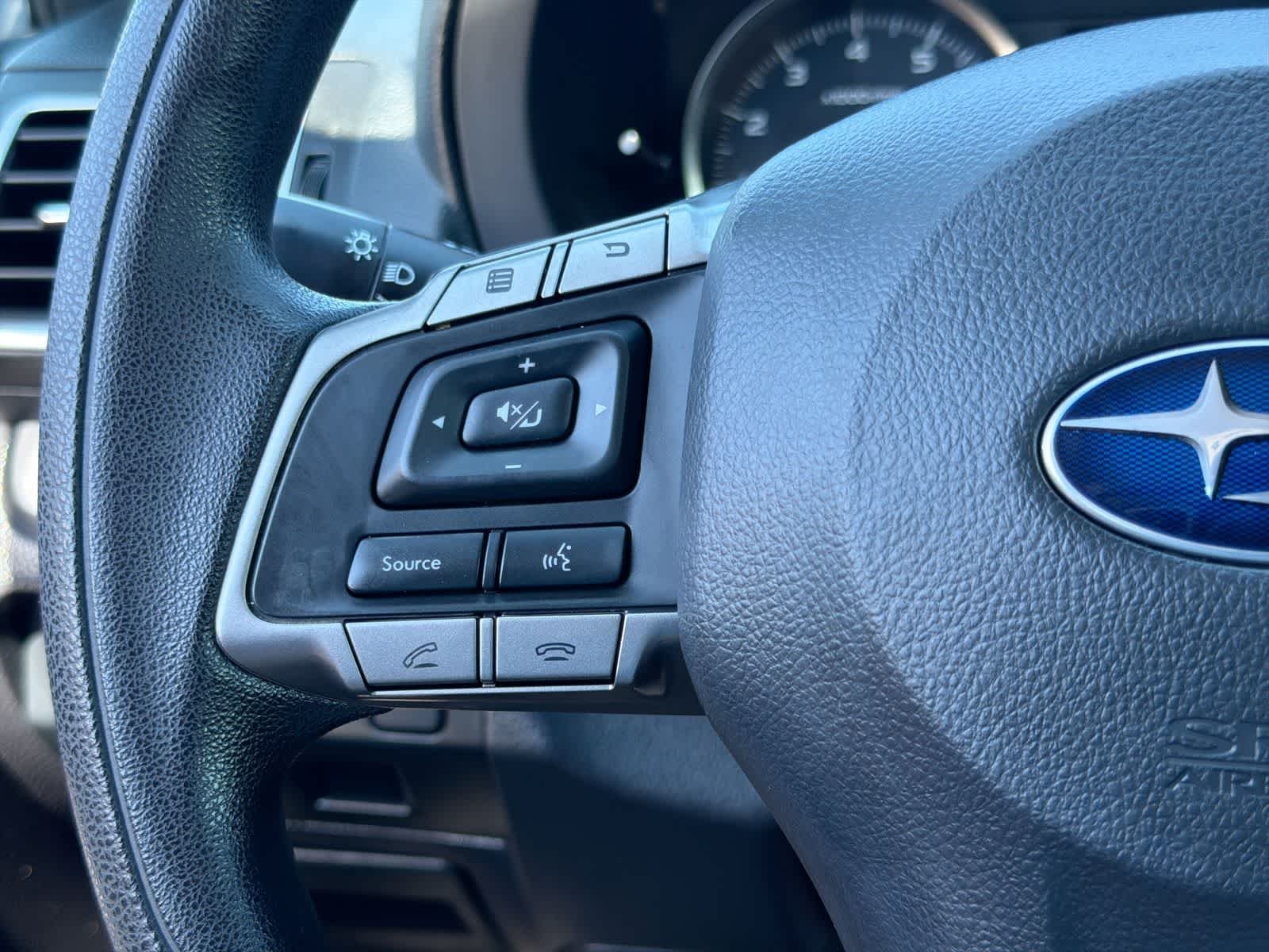 Used 2016 Quartz Blue Pearl Subaru 2.0i Premium image 24