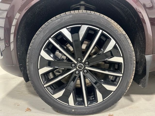 New 2026 Red Metallic Volvo T8 Ultra image 23