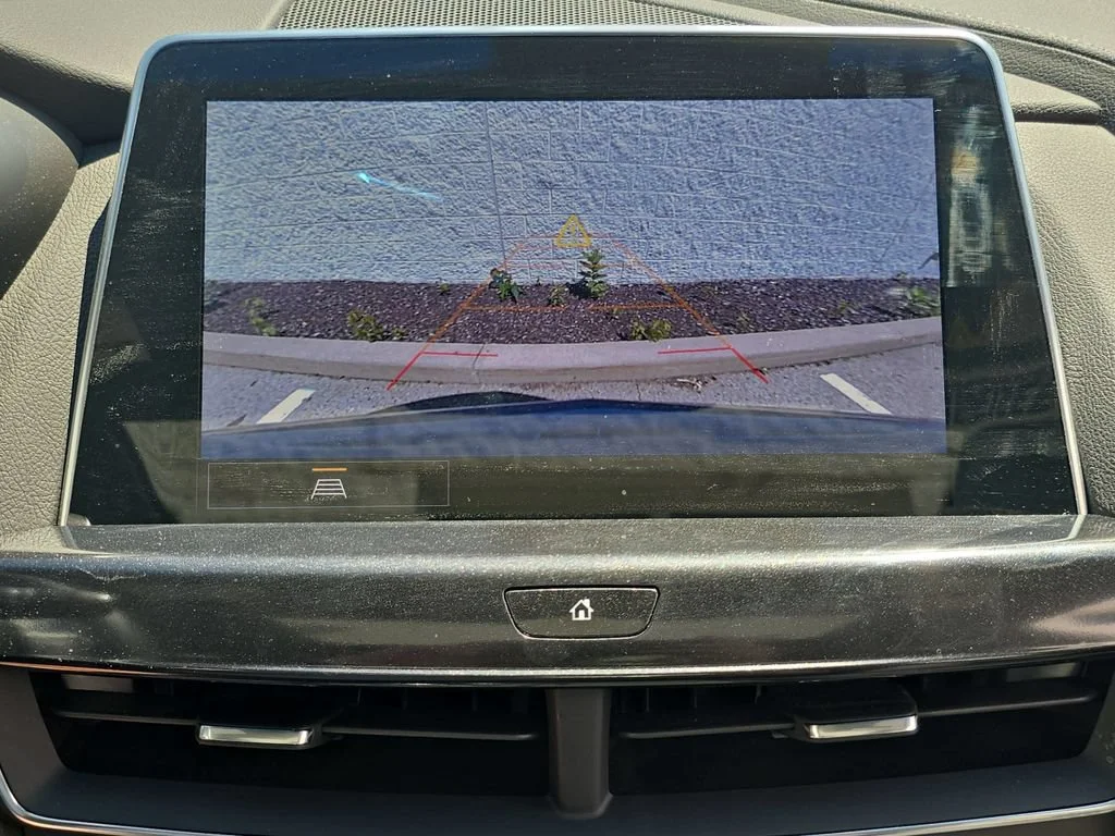 Used 2023 Wave Metallic Cadillac Luxury image 15