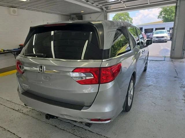 Used 2019 Silver Honda EX-L image 5