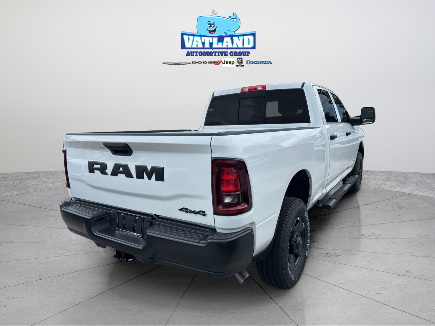 New 2026 Bright White Clear-Coat Exterior Paint RAM Tradesman image 8