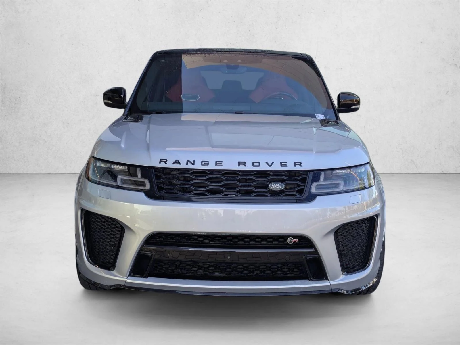 Used 2022 Silver/Gray Land Rover SVR image 2
