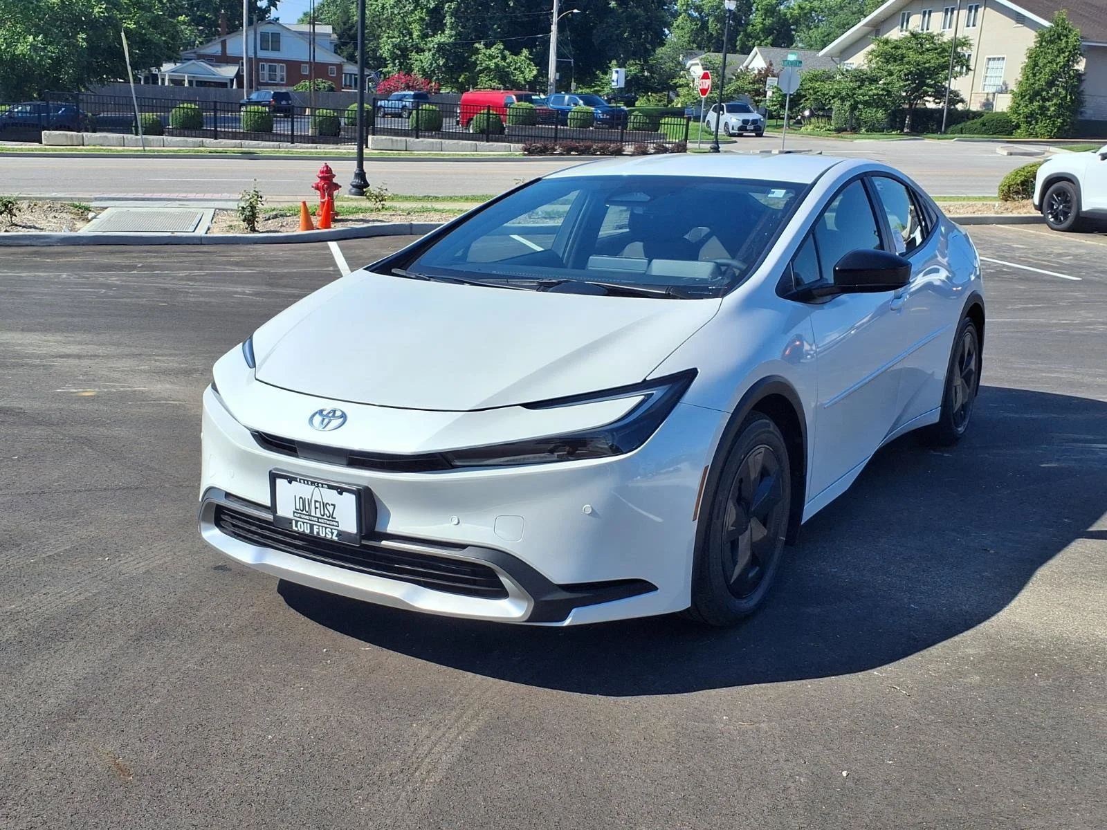 New 2026 Wind Chill Pearl <sup>1</sup> Toyota  SE image 23