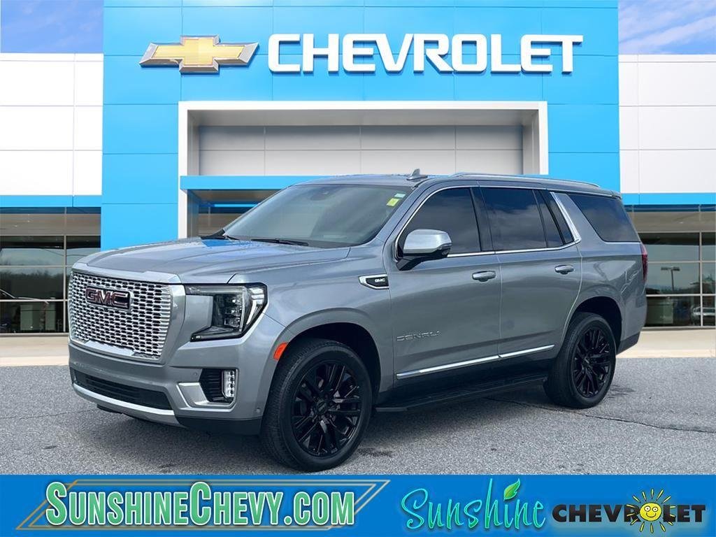 2024 GMC Yukon 4WD Denali's photo