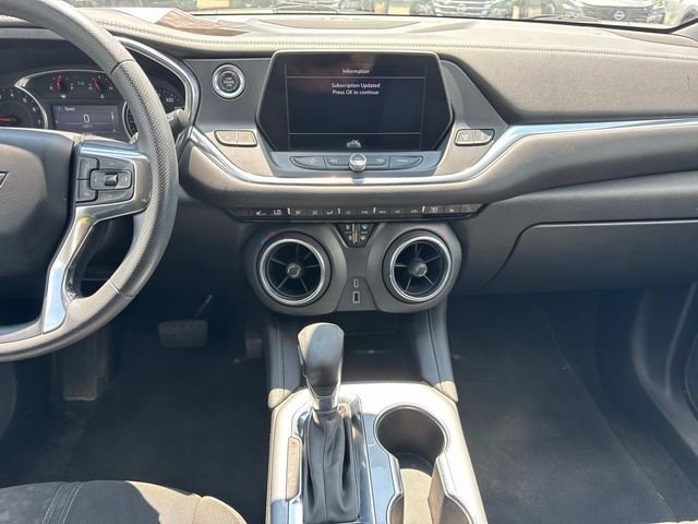 Used 2021 White Chevrolet LT image 20