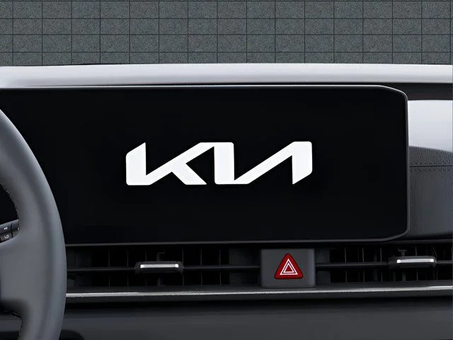 New 2026 Snow White Pearl Kia SX image 20