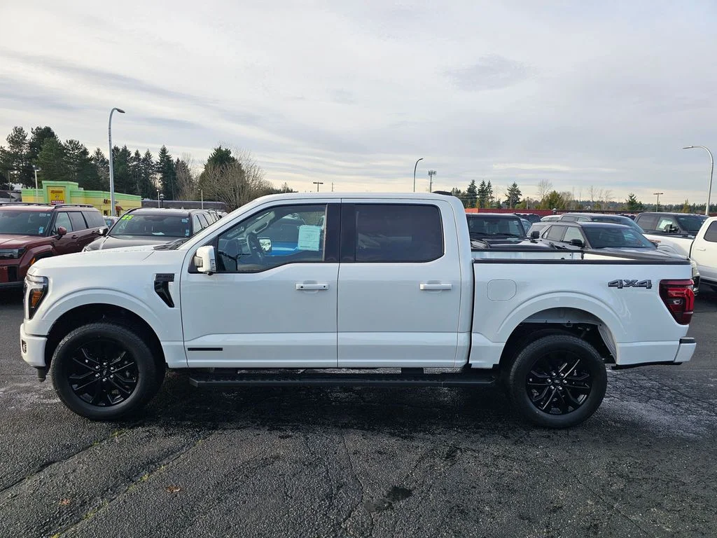 New 2025 White Ford Lariat image 4