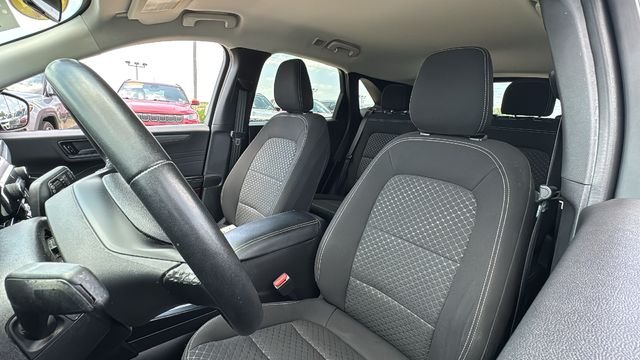 Used 2023 Black Ford Active image 17
