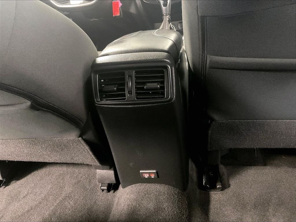 Used 2020 White Nissan S image 27