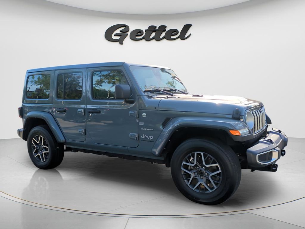 Used 2024 Gray Jeep Sahara image 3