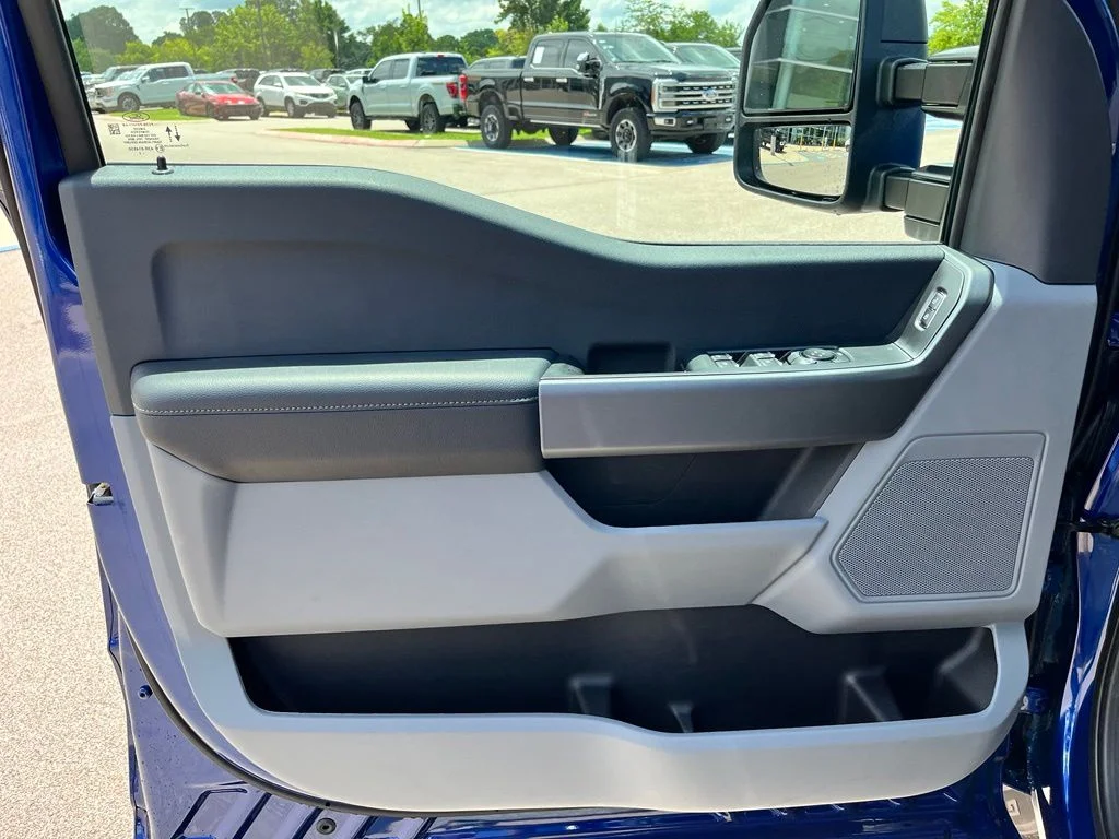 New 2026 Blue Ford XLT image 14
