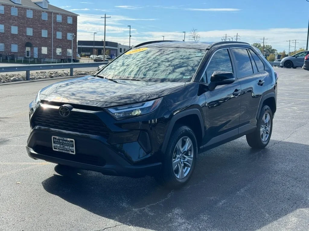 Used 2025 Black Toyota XLE image 10