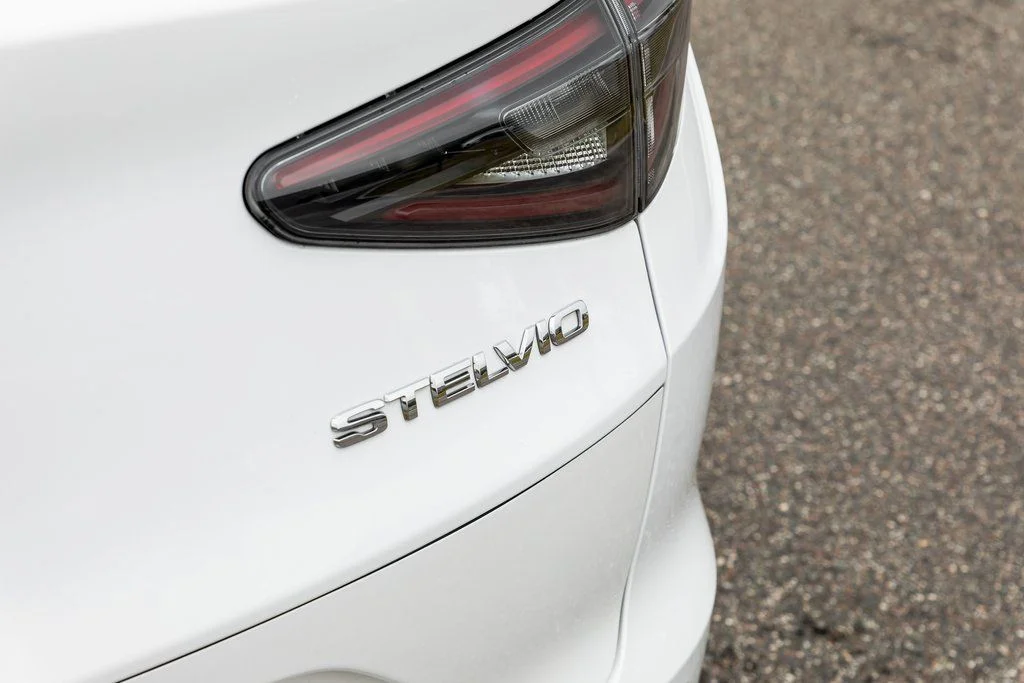 2024 Alfa Romeo Stelvio Veloce - Photo 13