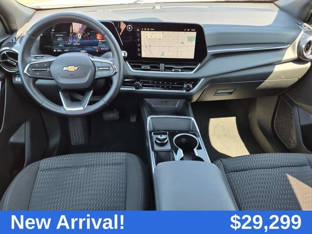 Used 2026 Summit White Chevrolet LT image 25