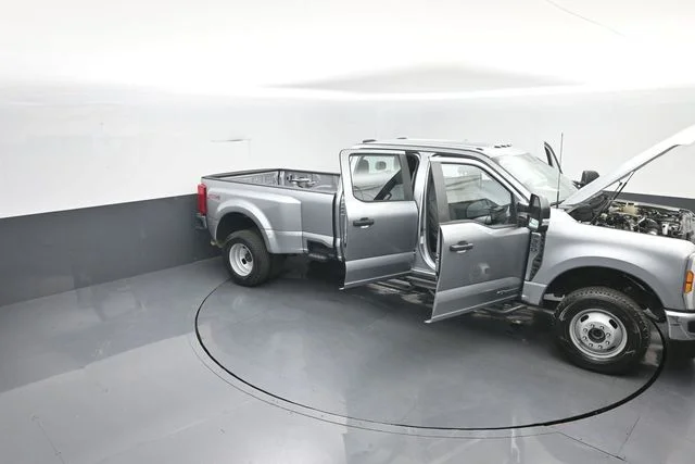 Certified Used 2024 Silver Metallic Ford XL image 30