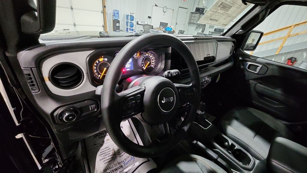 2026 Jeep Wrangler 4-Door Sport - Photo 11