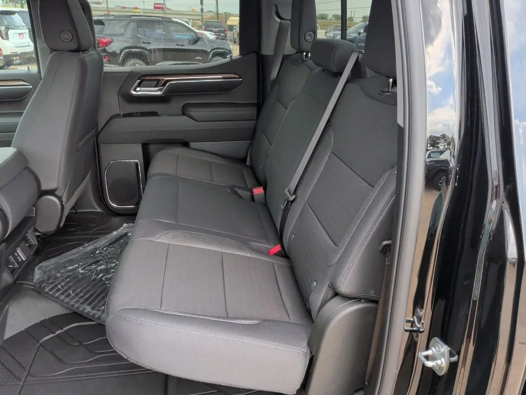 2026 Chevrolet Silverado 1500 LT - Photo 32