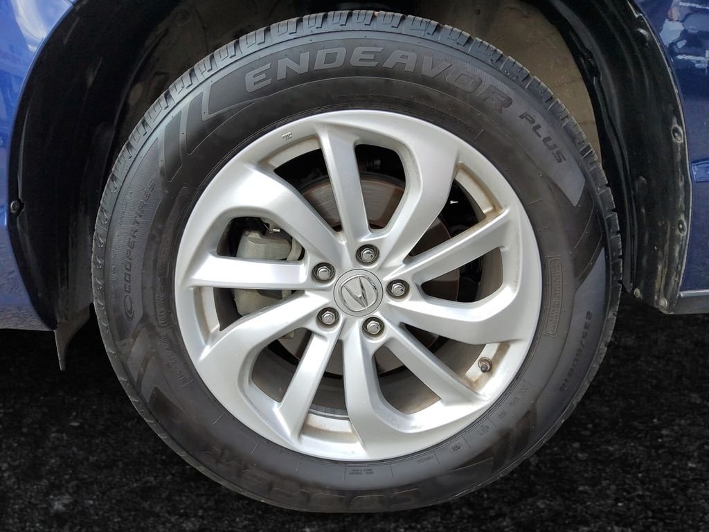 Used 2018  Acura Technology Package image 27