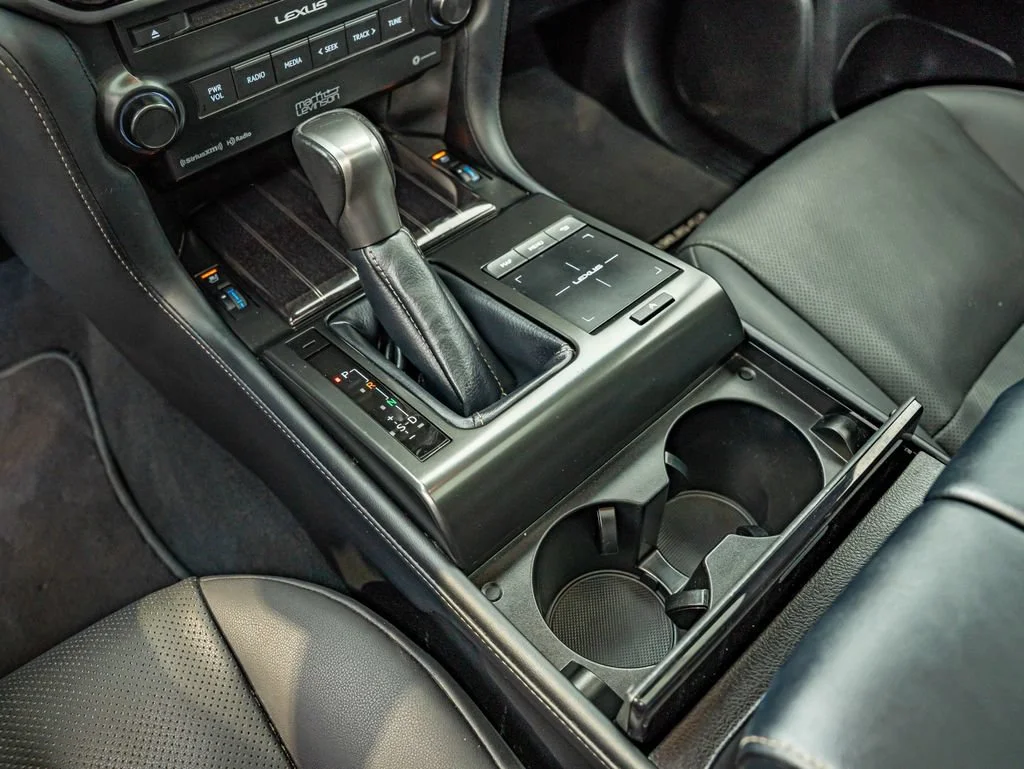 Certified Used 2023 Caviar Lexus 460 image 29