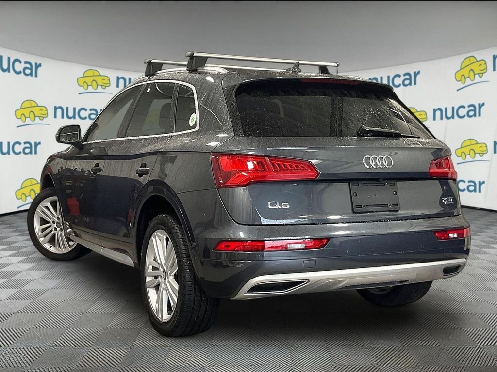 Used 2018 Gray Audi 2.0T image 4