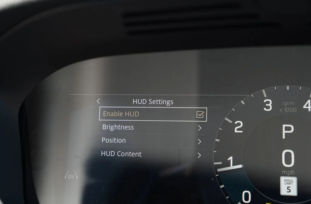 New 2026 Santorini Black Land Rover Dynamic SE image 18