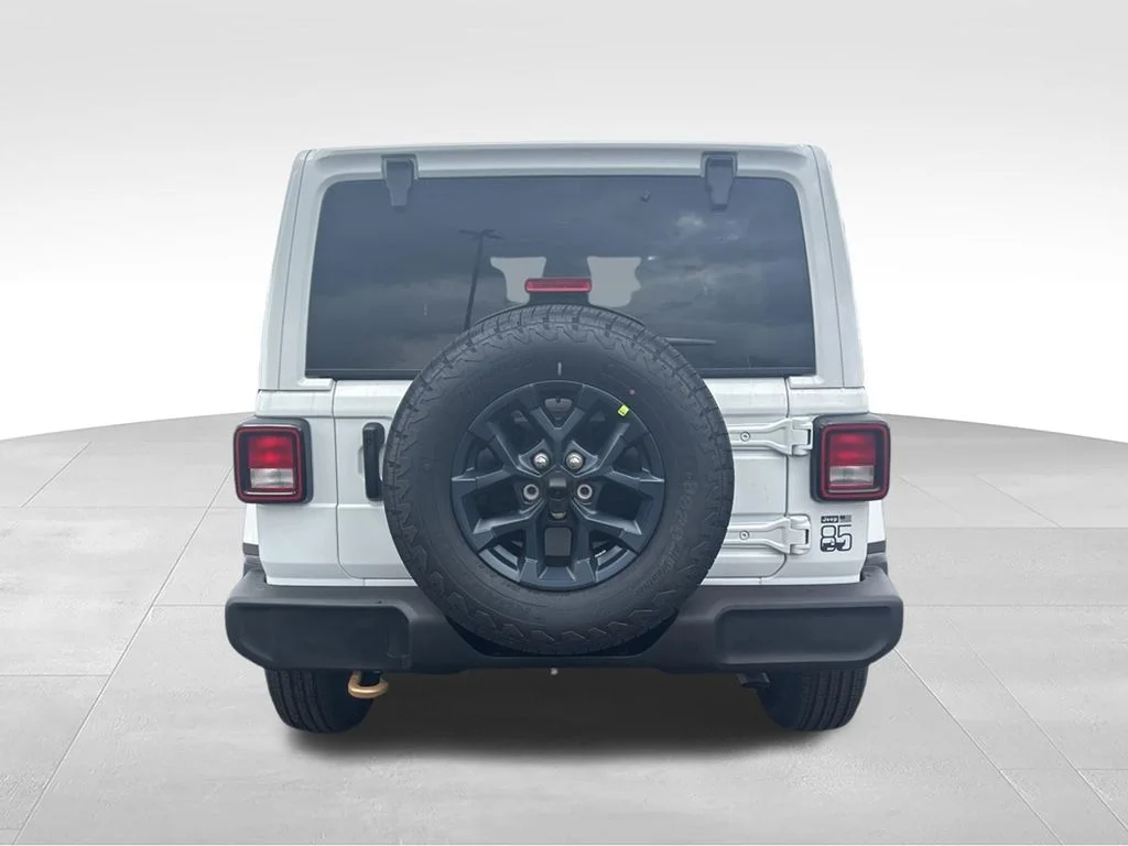 New 2026 Bright White Clear-Coat Exterior Paint Jeep 85th Anniversary image 5