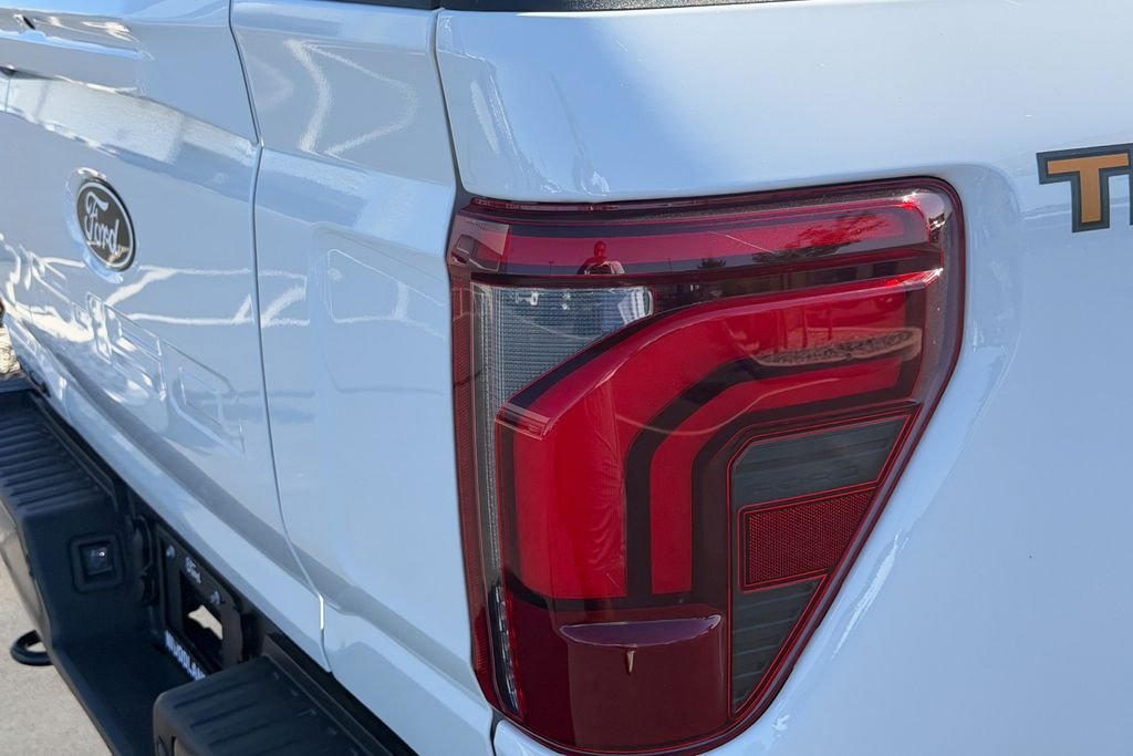 New 2026 Oxford White Ford Tremor® image 7