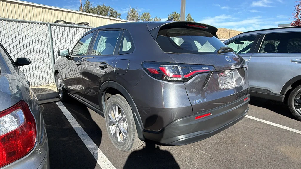 Used 2024 Modern Steel Metallic Honda LX image 3
