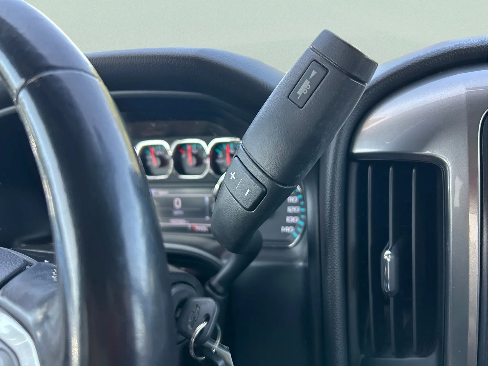 Used 2018 Graphite Metallic Chevrolet LT image 16