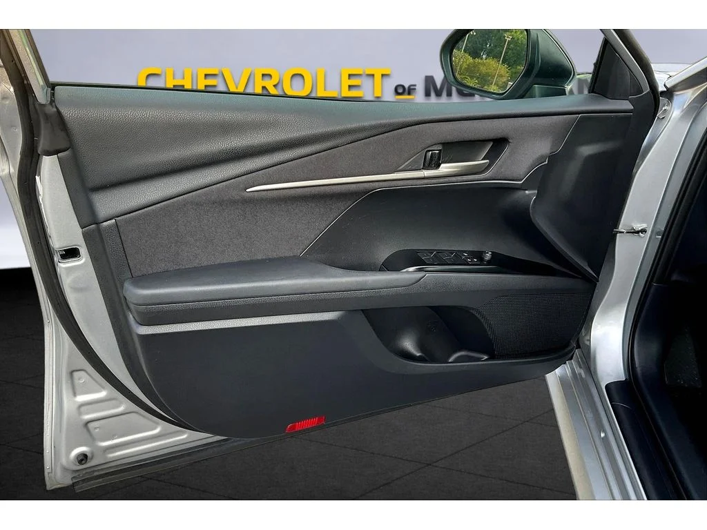 Used 2025 Silver Toyota LE image 16
