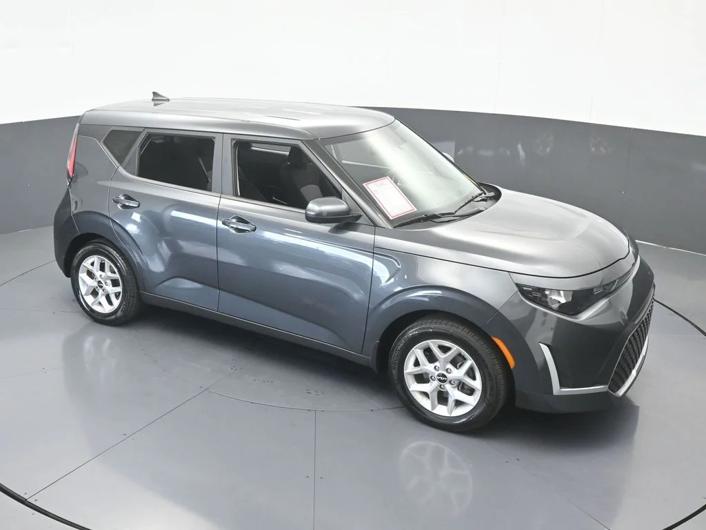 Used 2024 Gravity Gray Kia S image 46