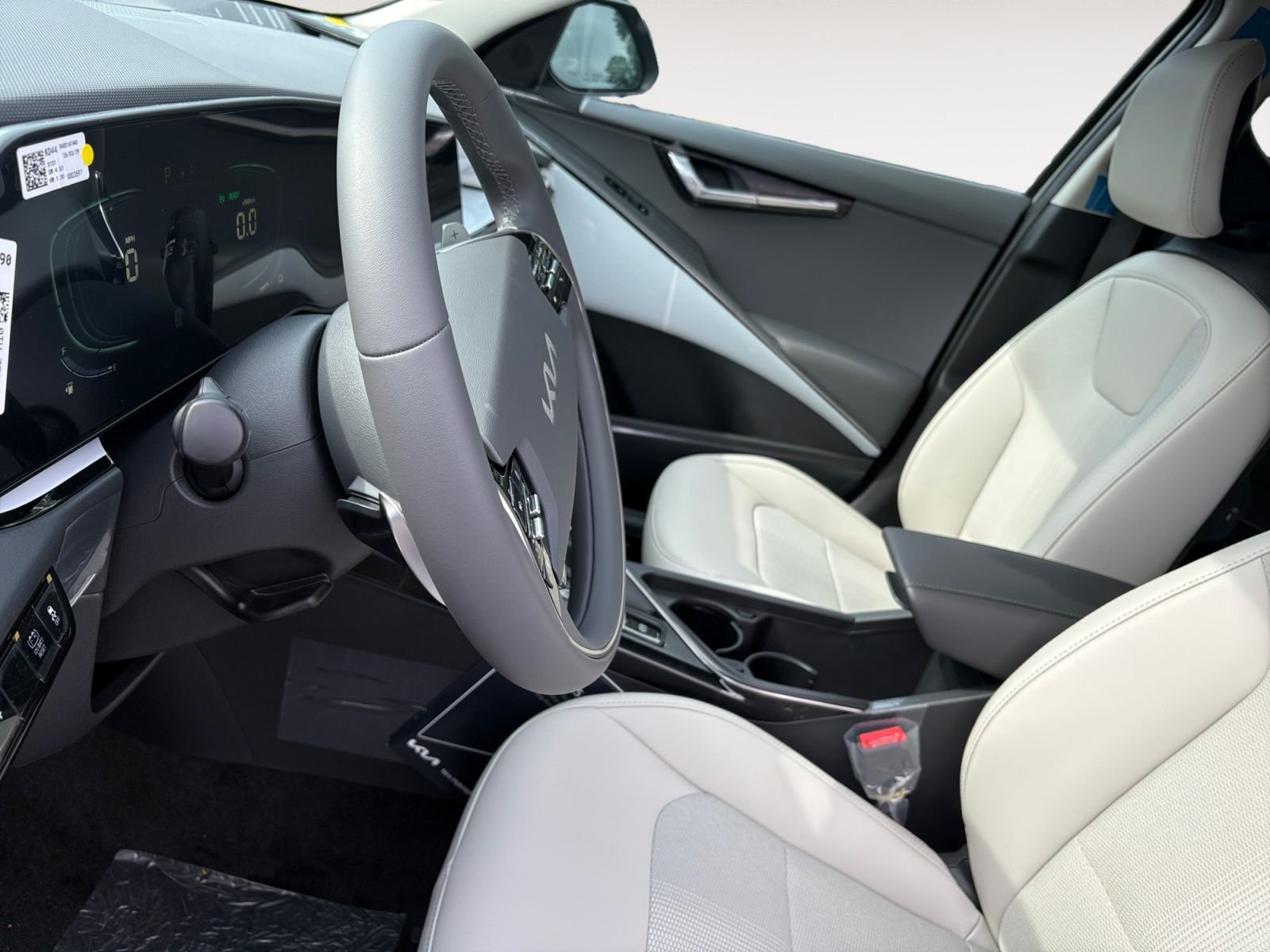 New 2026 Steel Gray Kia EX image 9