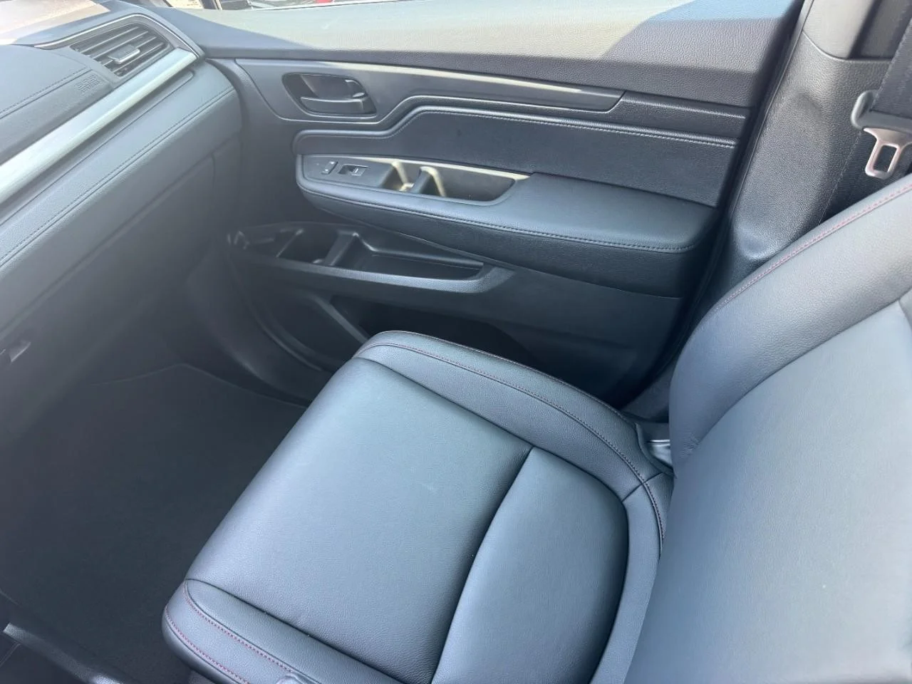 2026 Honda Odyssey Sport L - Photo 25