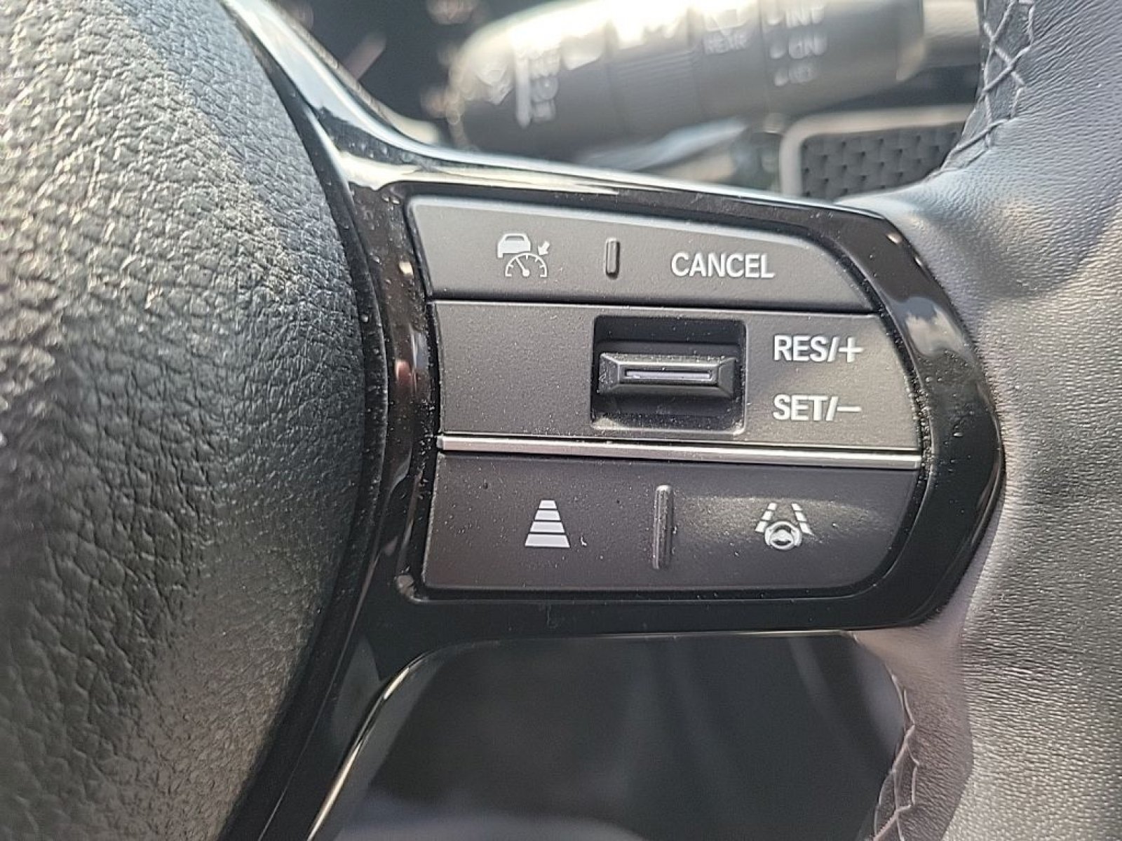 2023 Honda Civic Hatchback EX-L - Photo 16
