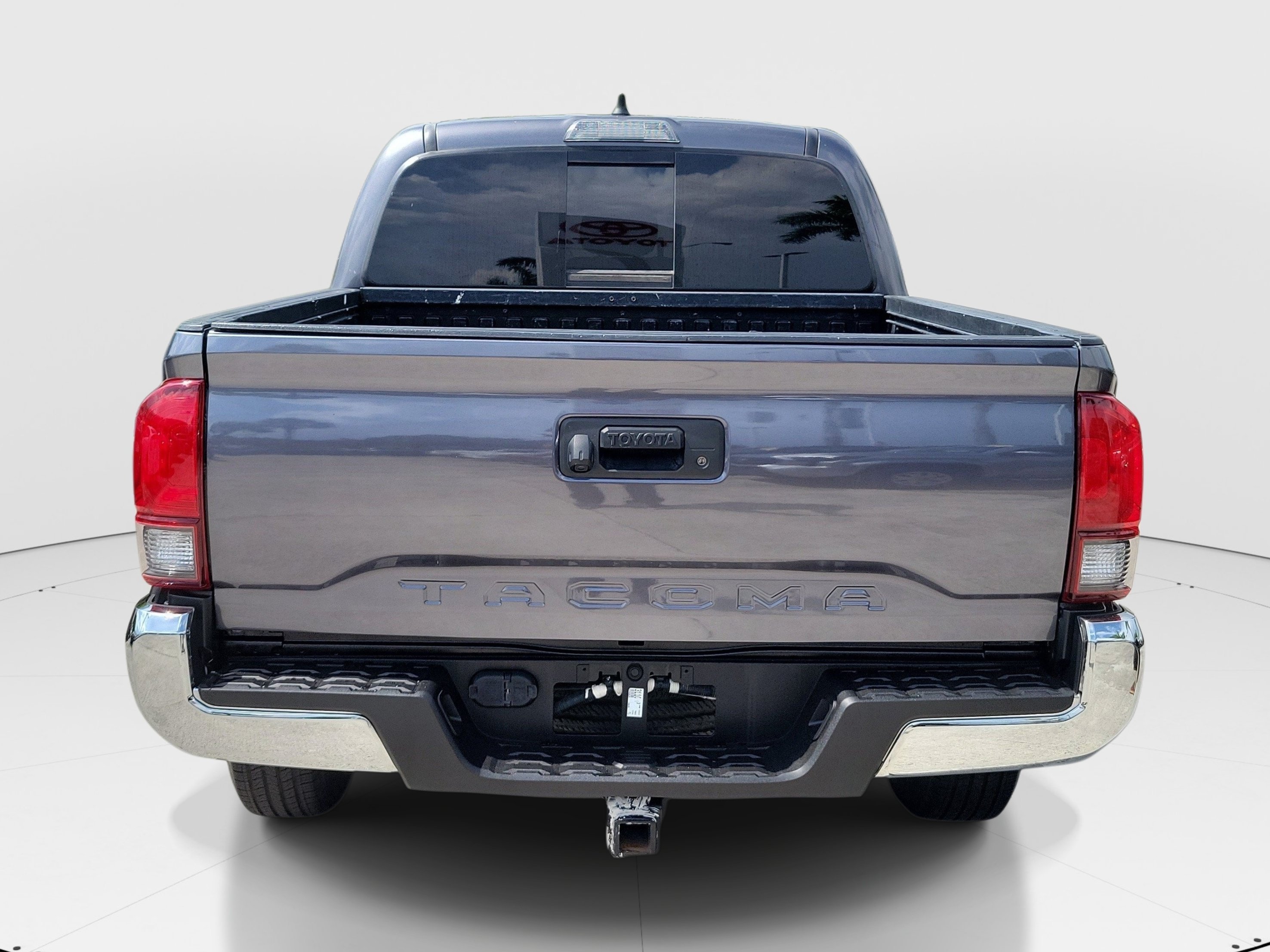 Used 2021 Magnetic Gray Metallic Toyota SR5 image 5