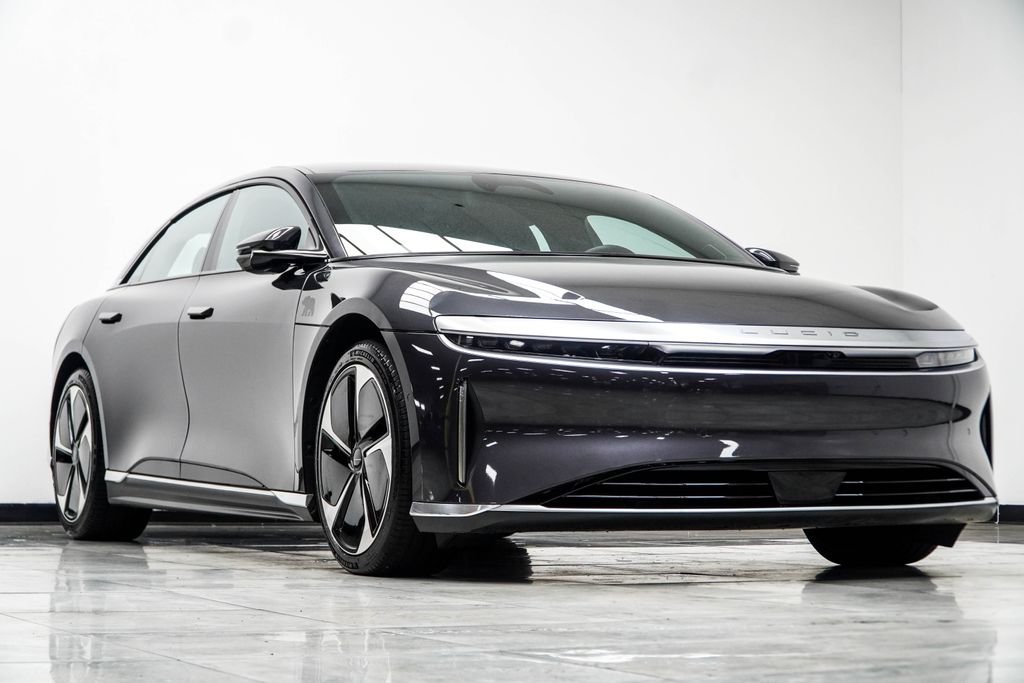 Used 2024 Gray Lucid Touring image 10