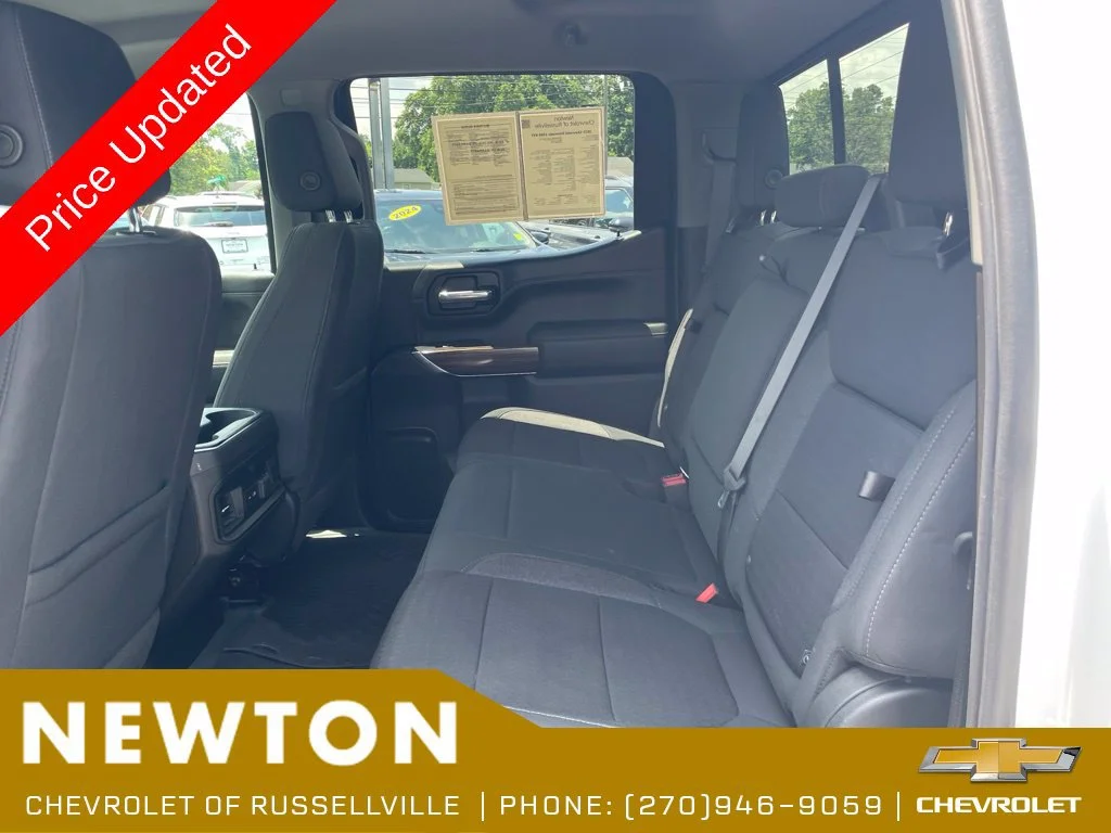 Used 2021 SUMMIT WHITE Chevrolet RST image 30